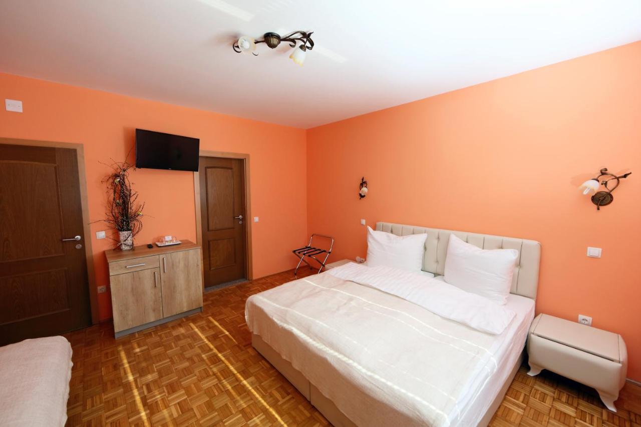 Sobe Grabar Bed & Breakfast Ptuj Eksteriør bilde